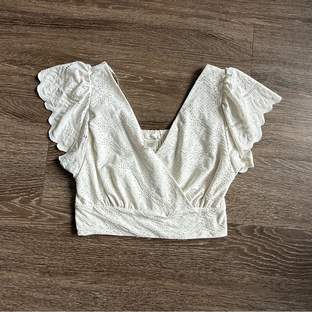 Elegant White Lace Women's Top